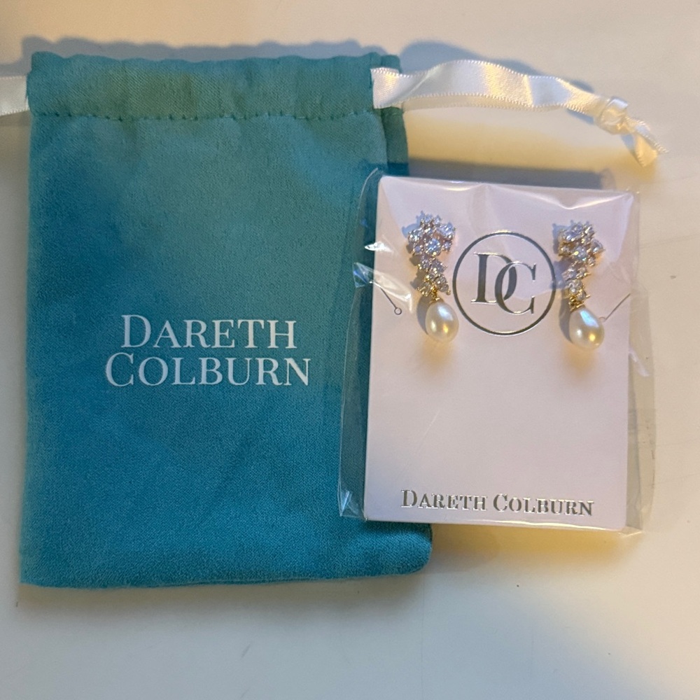 Dareth Colburn - Silvia Pearl Earrings